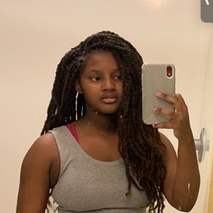 Meet your Posher, Chastity